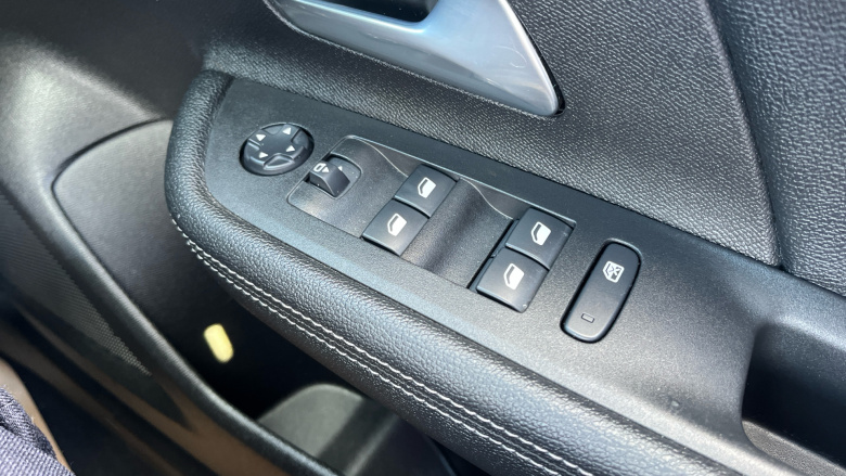 Vauxhall Mokka 1.2 Turbo 136 Ultimate 5dr Petrol Hatchback